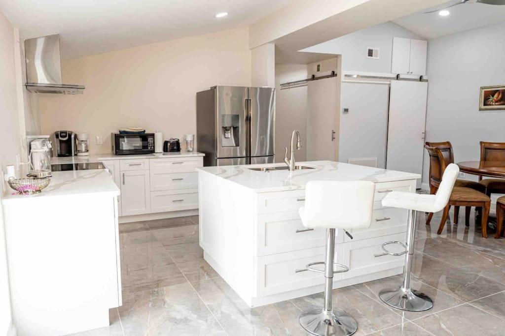 Tampa Bay Oasis Apartman Tarpon Springs Kültér fotó